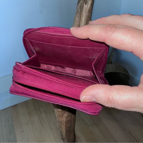 Buxton - Leather RFID Card And Coin Wallet, burgundy - Picture 7 of 8